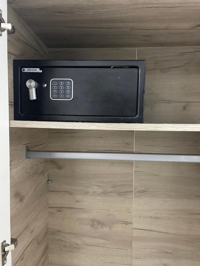 Discret Apartament One Tergovistye Kültér fotó