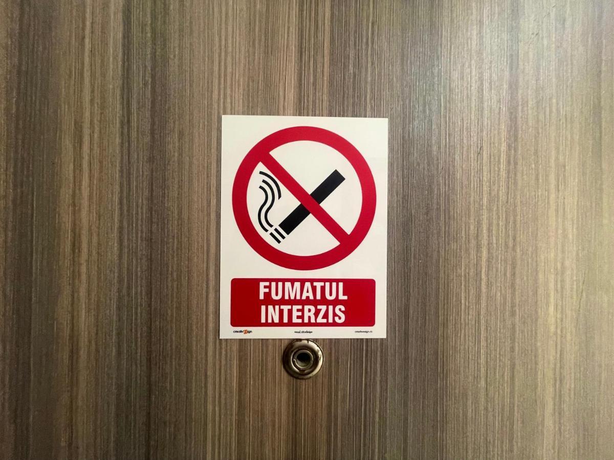 Discret Apartament One Tergovistye Kültér fotó