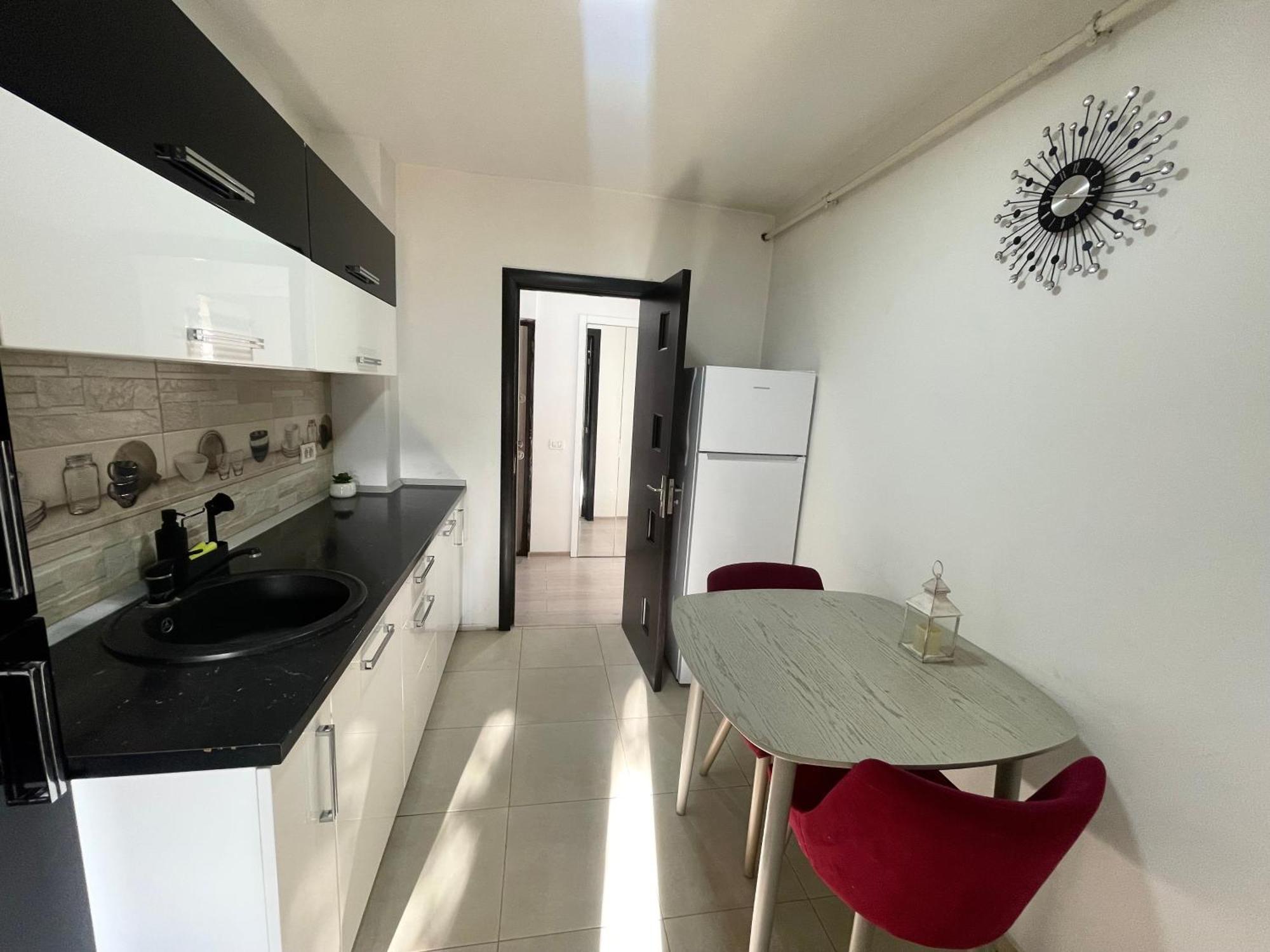 Discret Apartament One Tergovistye Kültér fotó