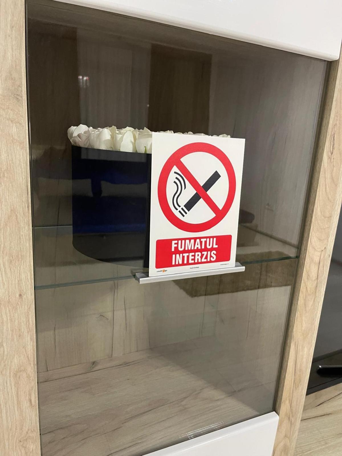 Discret Apartament One Tergovistye Kültér fotó